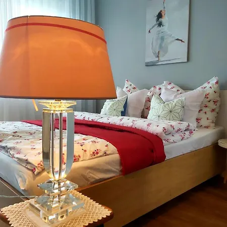 Apartament Jarzębina *